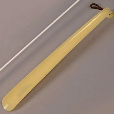 Shoe horn F31455